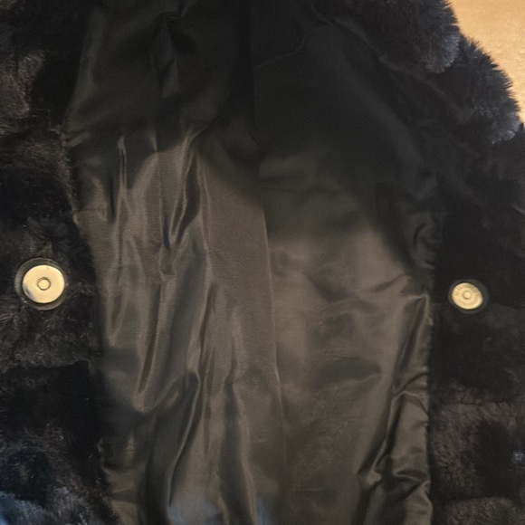 NWT Victoria’s Secret Furry Bag - Picture 7 of 8